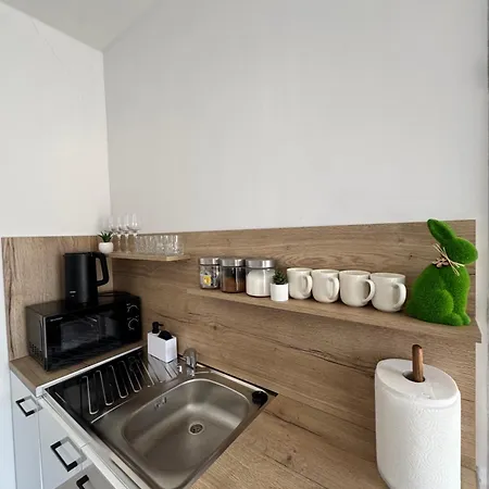 Apartamencik Przy Trasie Nr 2 Bílsko-Bělá