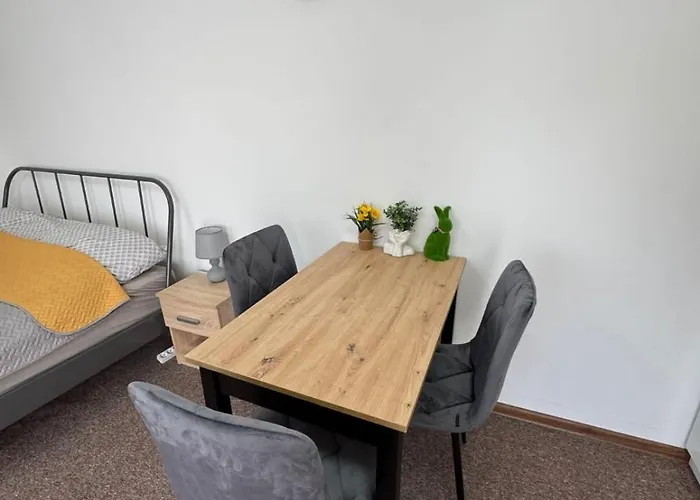 Apartamencik Przy Trasie Nr 2 *